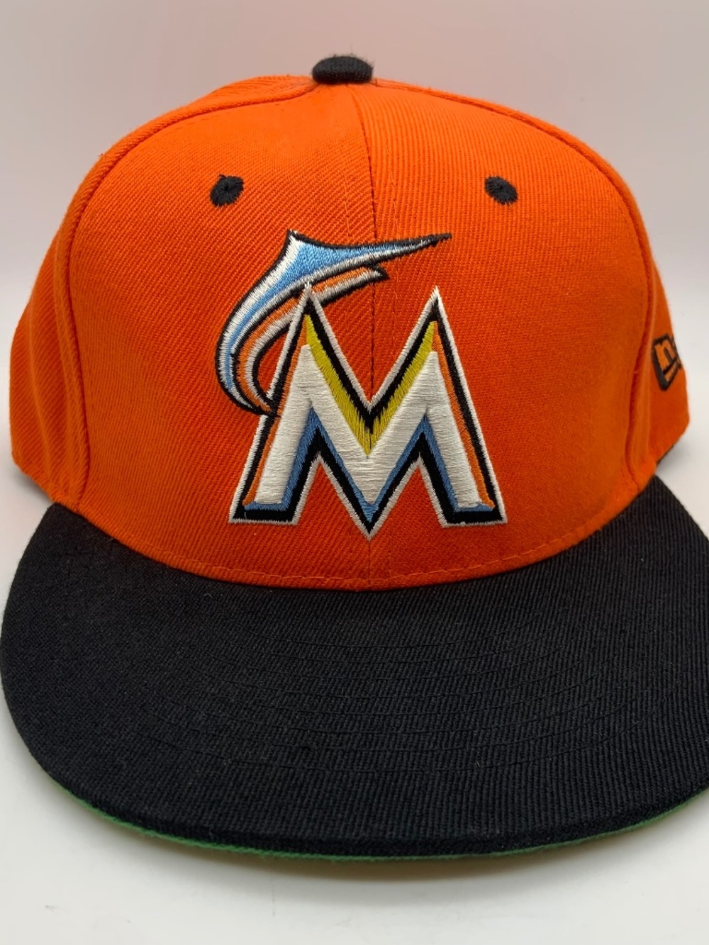 New Era 9Fifty Miami Marlins MLB Baseball Logo Embroidered Snapback Hat